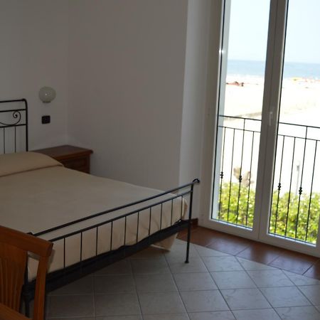 Residenza Villa Margherita Rimini Ngoại thất bức ảnh
